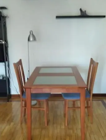 Apartment Apartamento Para Parejas Con Parking Privado Gratis